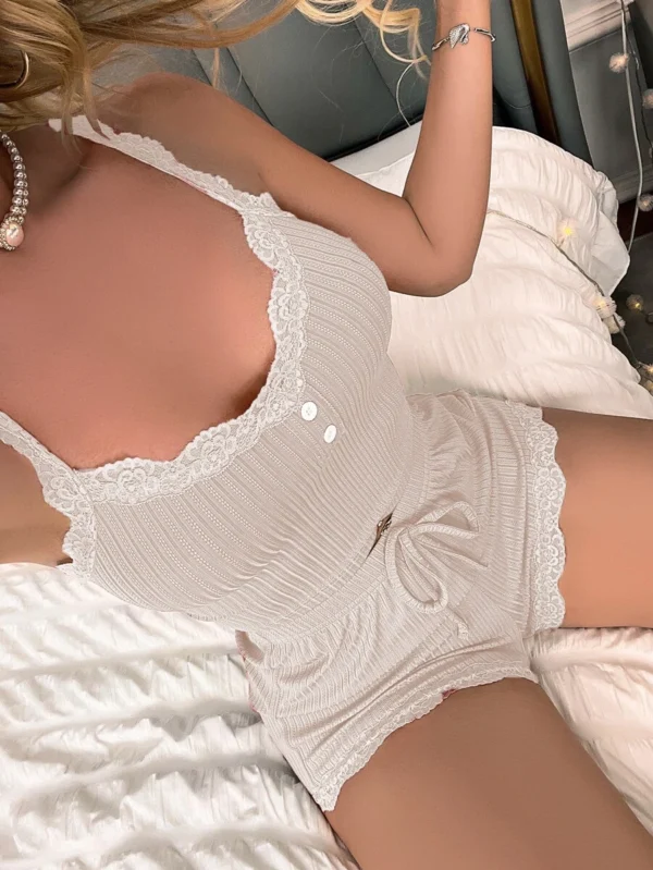 ⁦طقم بيجامه دانتيل كروب توب⁩ - الصورة ⁦50⁩