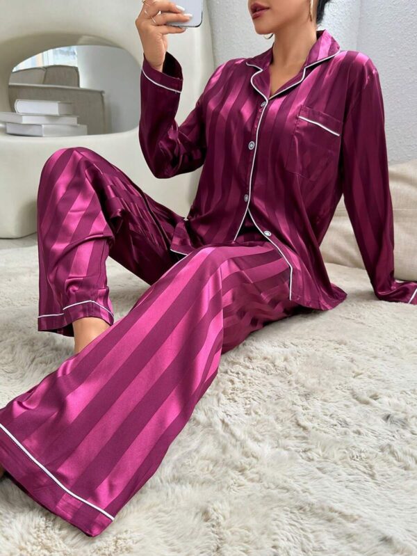 ⁦طقم بيجامه ستان مريح⁩ - الصورة ⁦50⁩